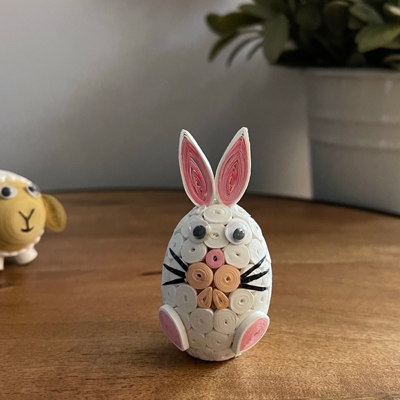 Quilled Bunny and Lamb Figurines - Picture 5 of 14